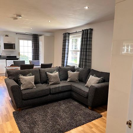 Apartment In Queens Court, Banchory Inchmarlo Dış mekan fotoğraf